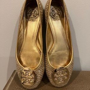 Tory Burch Raffia flats